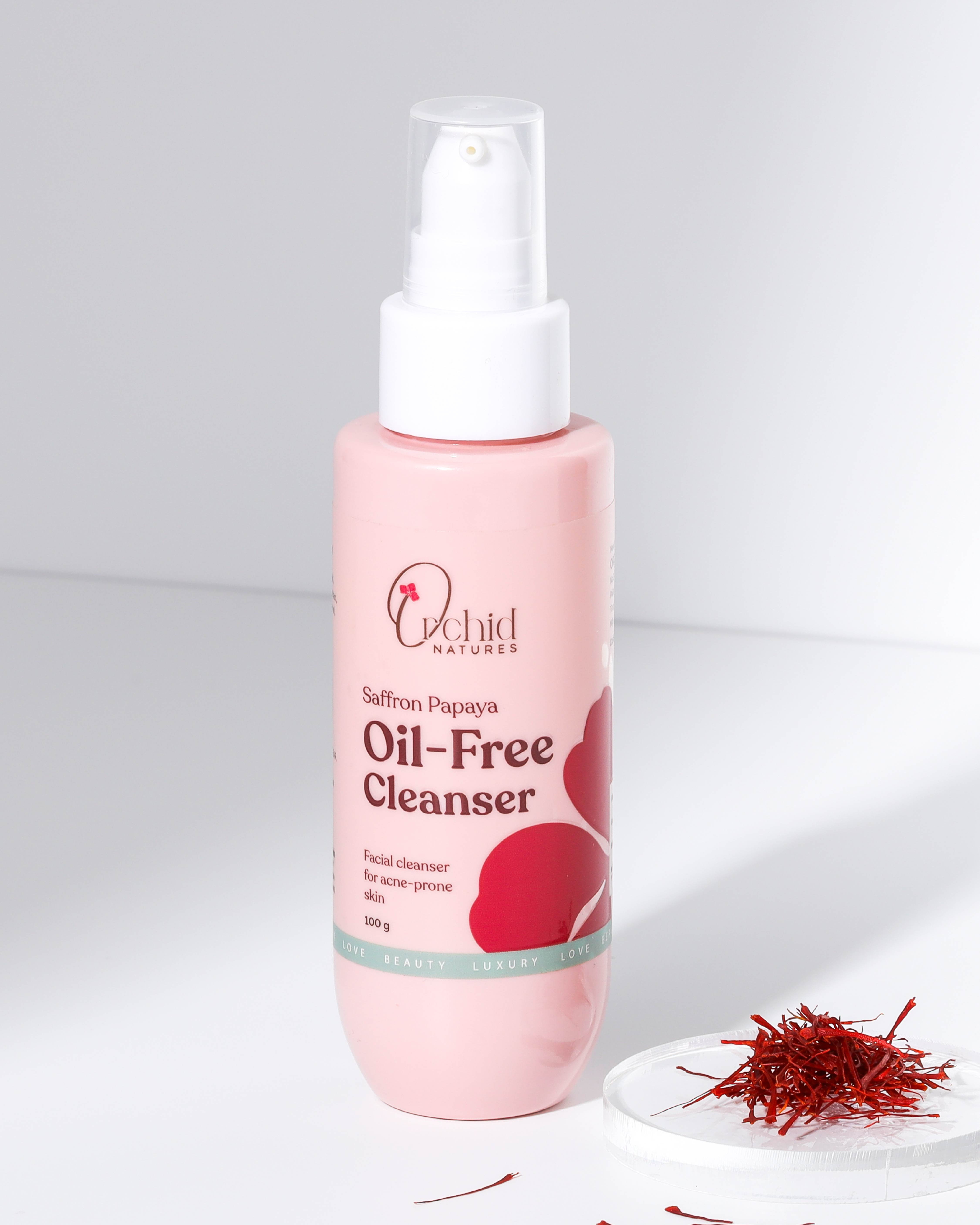 Saffron Papaya Oil-Free Cleanser